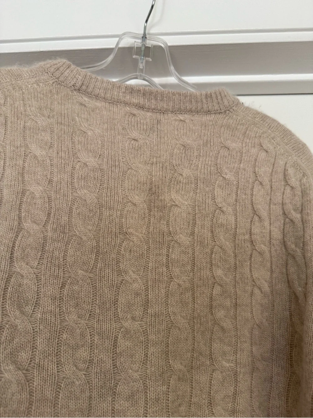 Men’s Beige 100% Cashmere Cable Knit Crewneck Sweater